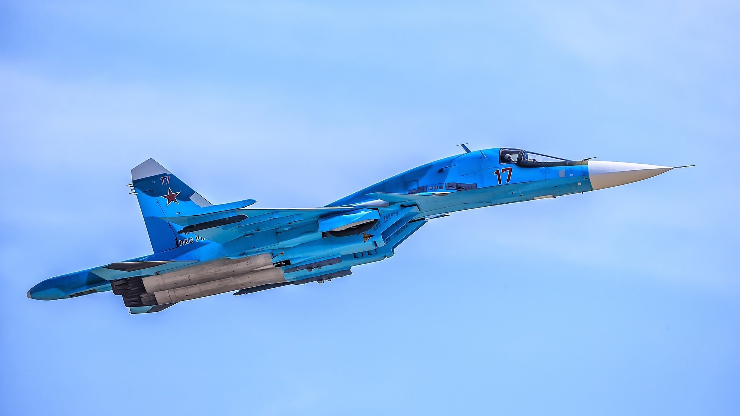 米兰体育-英超裁判吹罚标准演变对犯规判定的影响分析，足球比赛裁判吹哨规则视频