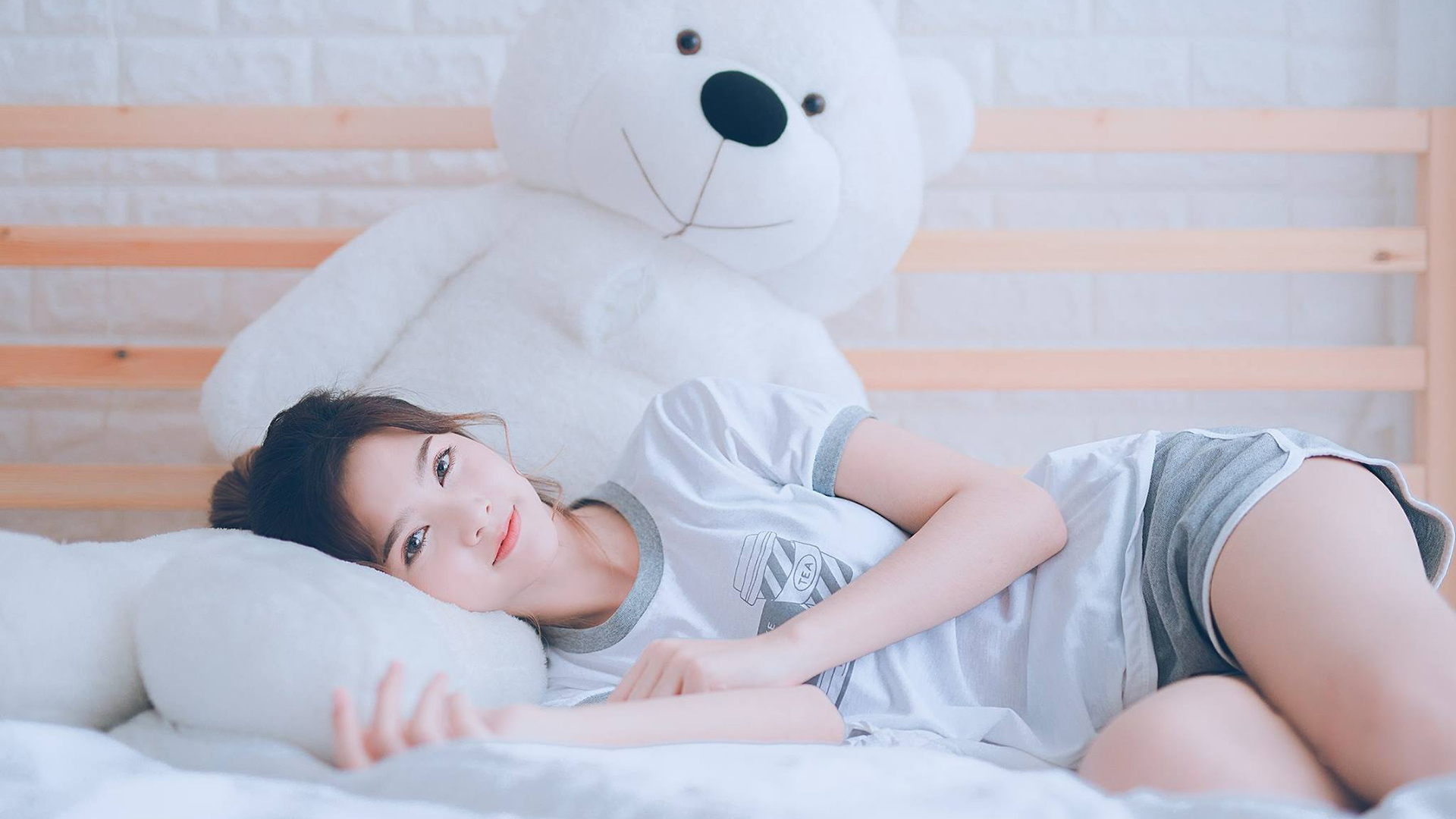 米兰登录入口-莫伊:凭借强大的个人力量和团队配合,巩固了全黑队的前锋阵线