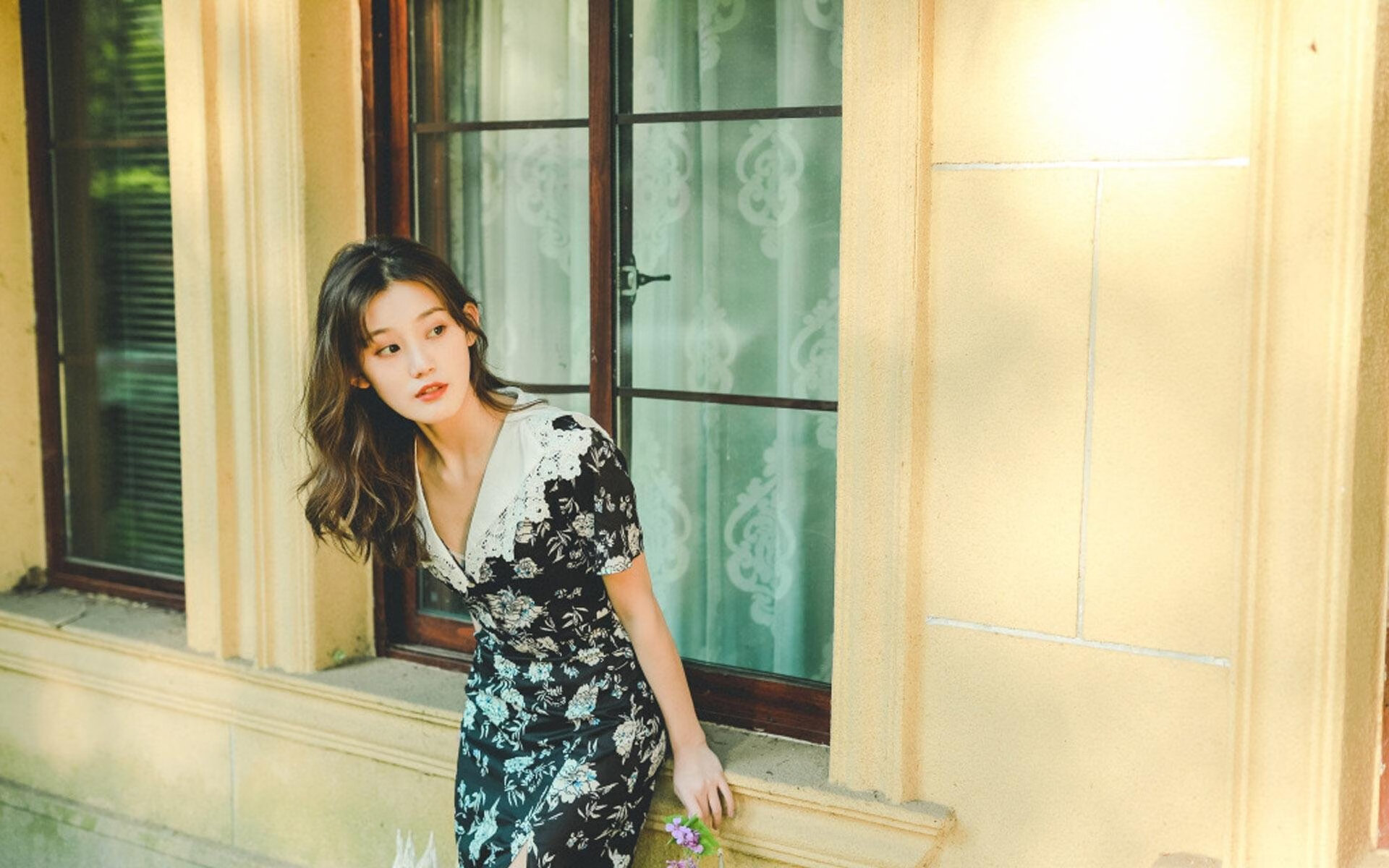 -中国足球教练对年轻球员性格特点与战术匹配探讨,中国足球队教练名字